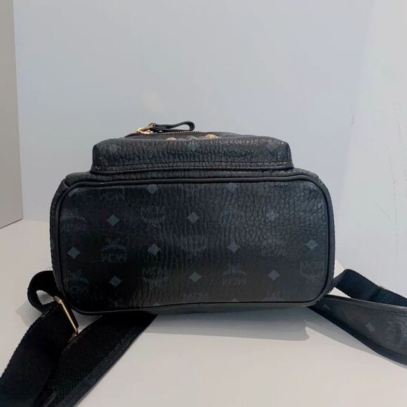 Mcm Women Pre-Loved Bag Very Good Condition - Picture 5 of 6